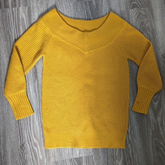 DYNAMITE | knit sweater - Picture 2 of 5